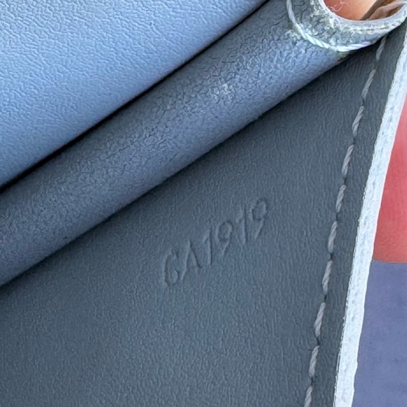 Louis Vuitton Vernis monogram Kenmare Yellow - Picture 9 of 9